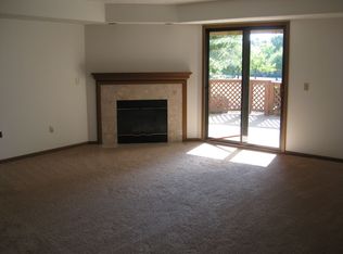 8603 Scenicview Dr #Q103, Broadview Heights, OH 44147
