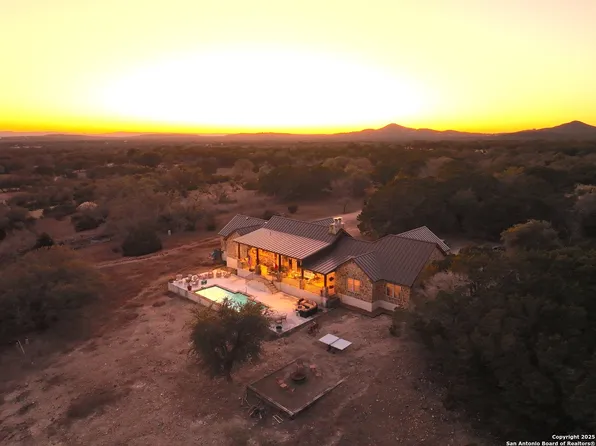 2747 Bear Creek Road, Pipe Creek, TX 78063