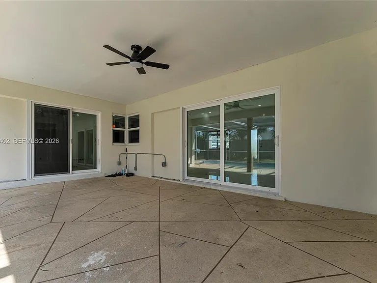 6924 NW 8th Ct — Photo 31