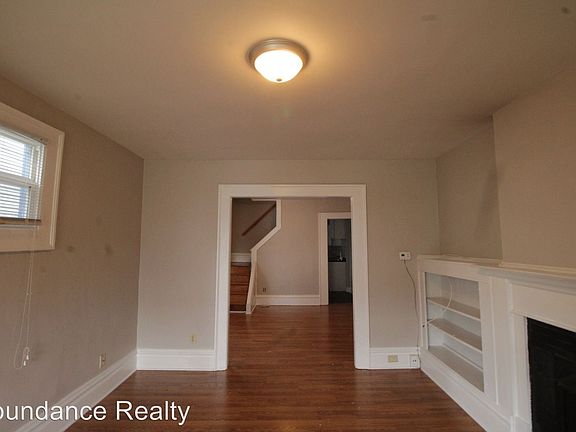 3rd image of 1480 N 5th St