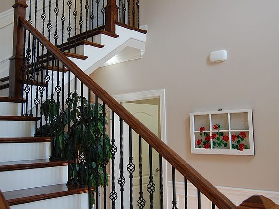 4th image of 4112 Oakstone Dr