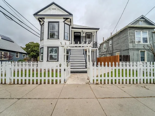 615 8th St, Marysville, CA 95901