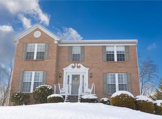 126 Moffett Run Rd, Aliquippa, PA 15001