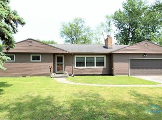 1615 Brookside Dr, Findlay, OH 45840