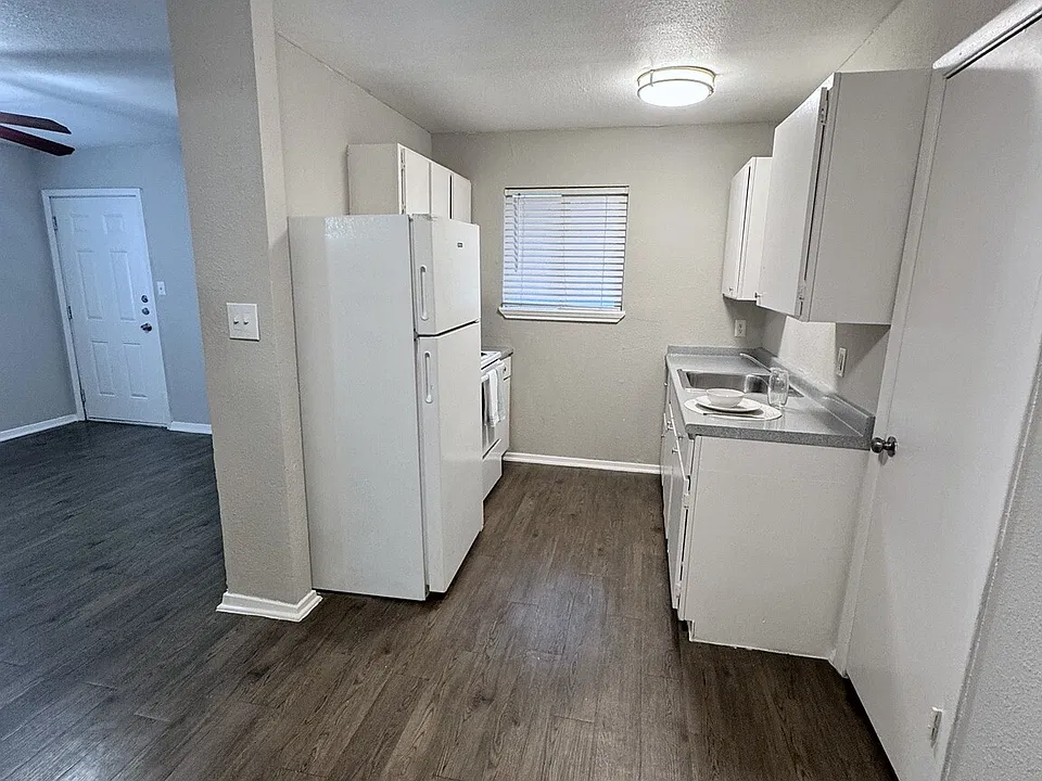 The Bowie Apartments