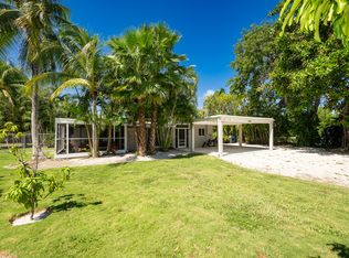 16991 Shore Dr, Sugarloaf Key, FL 33042