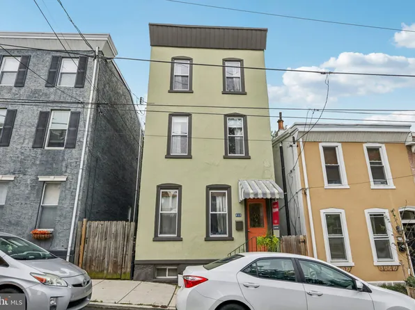 455 Krams Ave, Philadelphia, PA 19128