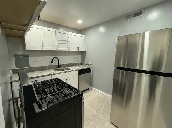 5831 Quantrell Ave APT T4, Alexandria, VA 22312