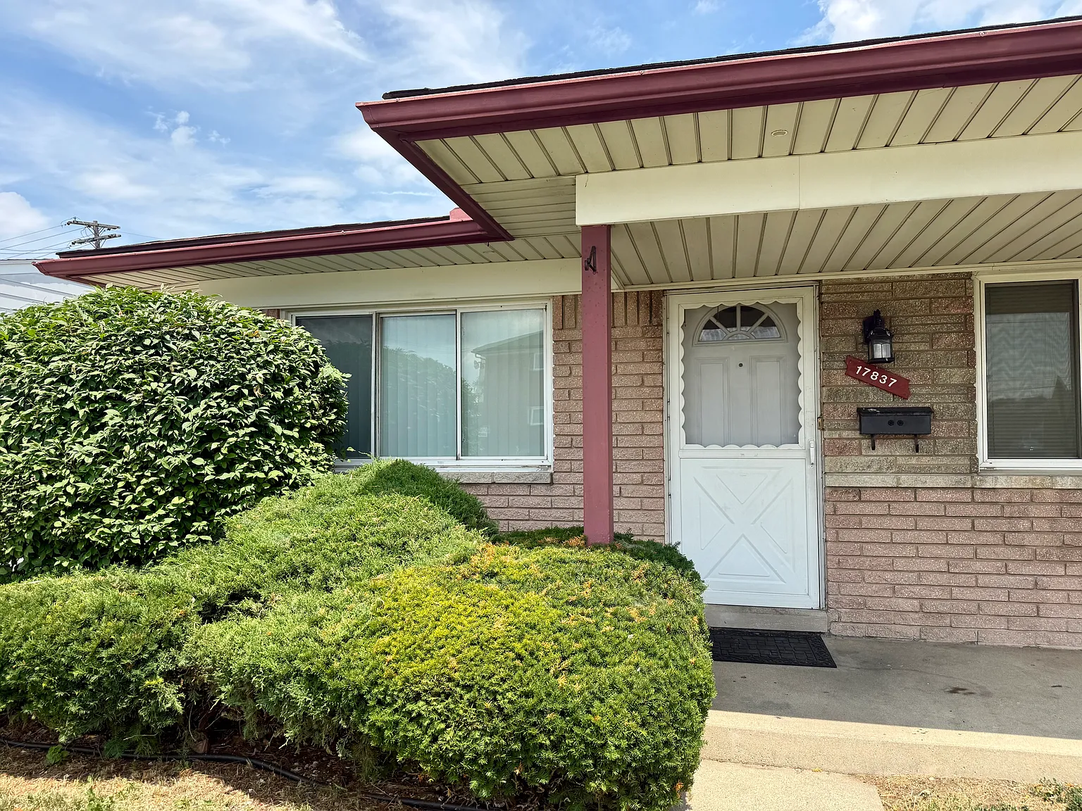 Marquette St, Roseville — Photo 2
