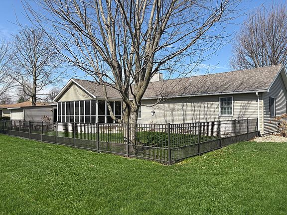 4th image of 311 Cherry Blossom Ln