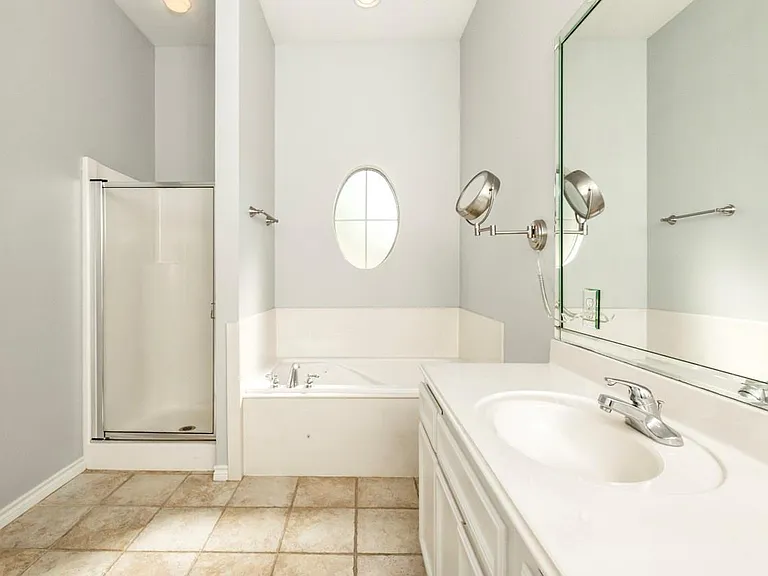 434 Harbor Oaks Dr — Photo 18