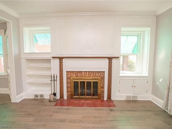 5th image of 315 Korman Ave NE