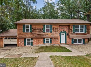 10711 Ann Davis Dr, Fredericksburg, VA 22408
