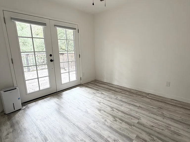 1365 Dawn Hill Rd — Photo 35