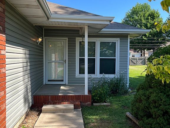 2nd image of 3651-53 W Sylvania St #3651