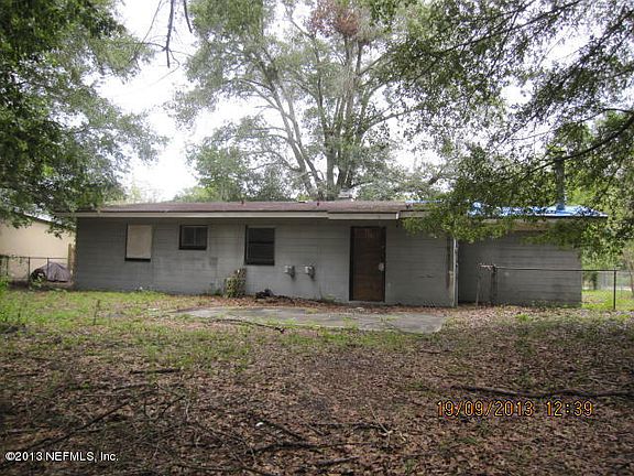2nd image of 2406 W Lourdes Dr