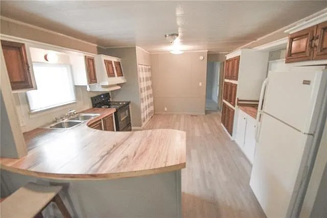 3 bed, 2.0 bath, 1280 sqft, $950 — Photo 4