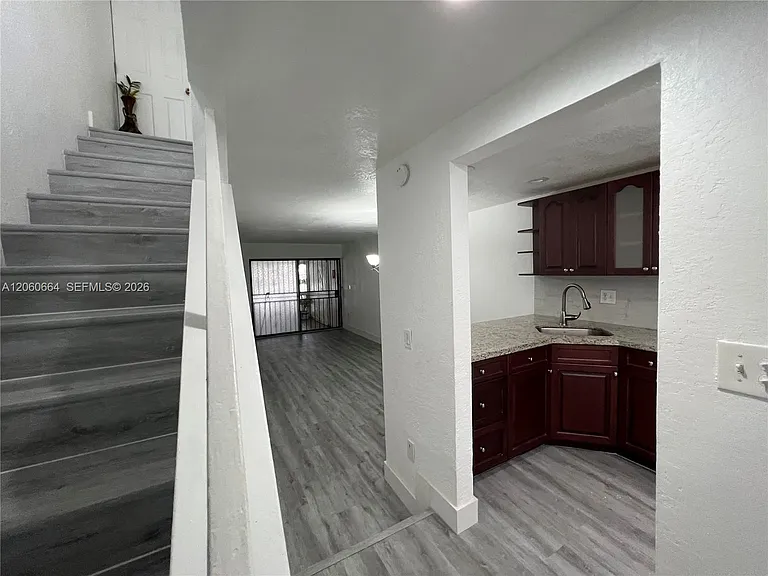 1901 NW South River Dr #35C — Photo 3