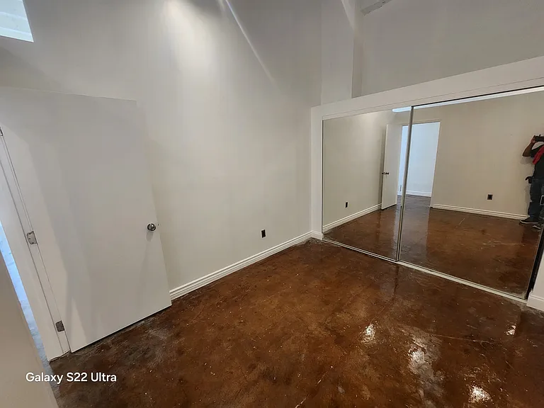 312 W 5th St #219 — Photo 6