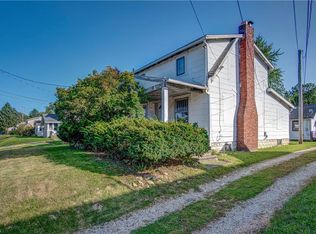 2394 1/2 Mogadore Rd, Akron, OH 44312