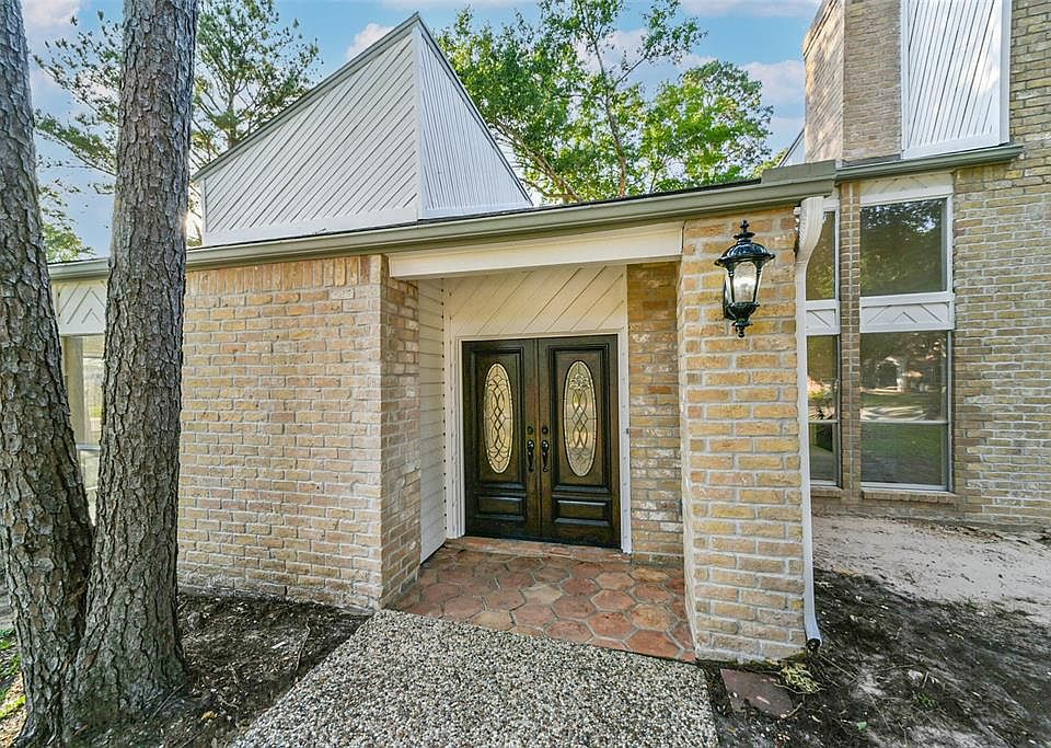 1st image of 3522 Creekbriar Dr