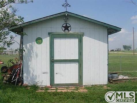 3rd image of 9125 N Monterrey Dr