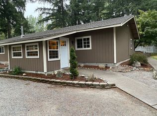 830 Tipsoo Loop S, Rainier, WA 98576