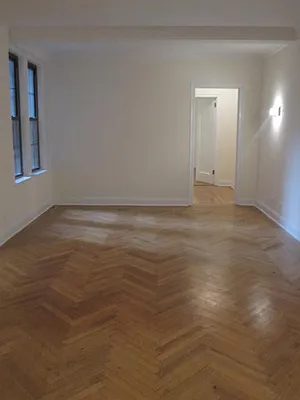 Rented by City & Suburban | media 21