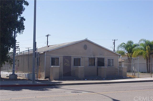 1st image of 1121 N Anaheim Blvd