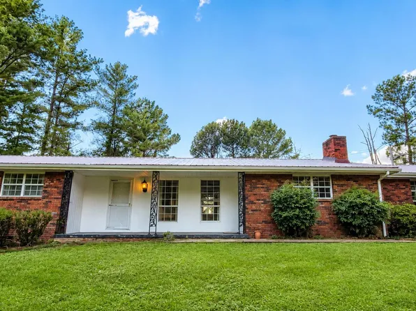 145 Wesley Ln, Harrogate, TN 37752