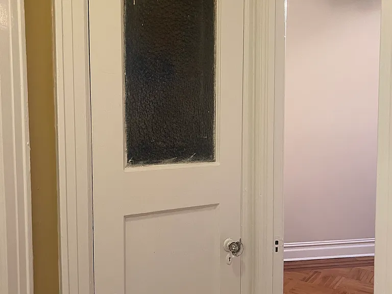 586 Prospect Ave #2 — Photo 7