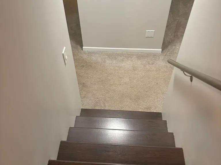 2467 E Potter Rd — Photo 13