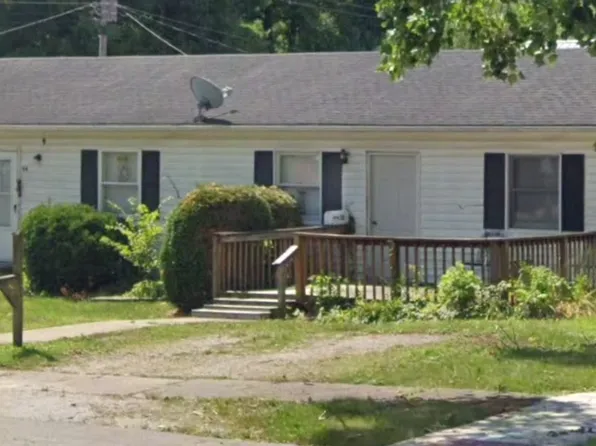 32 W Wayne St, Spencer, IN 47460