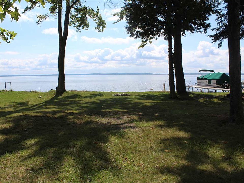 1st image of 8687 E Houghton Lake Dr