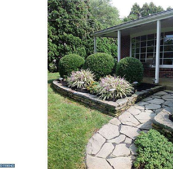 160 Lower Holland Rd, Holland, PA 18966 Zillow