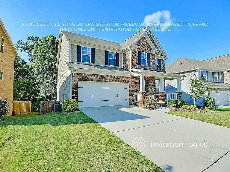 490 Lanier Ct — Photo 2