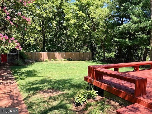 5th image of 5711 Crawford Dr