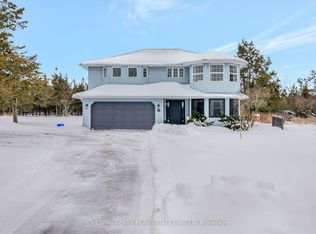 62 Mitchells Xrds, Prince Edward County, ON K0K2T0