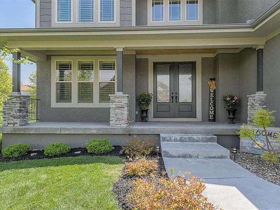 4th image of 5017 Meadow Height Dr