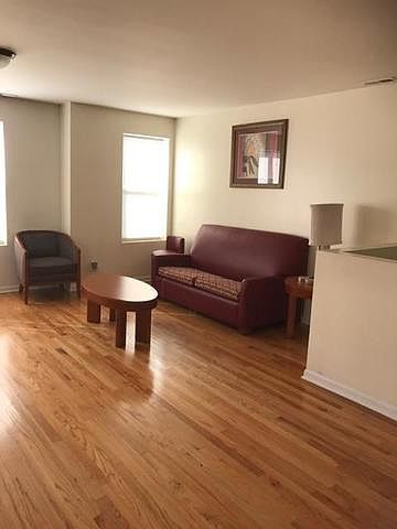 2nd image of 2856 W 38th St #3