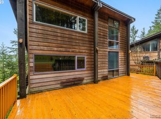 27313 Briggs Hill Rd, Eugene, OR 97405