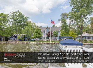 9970 Winston Rd, Pinckney, MI 48169