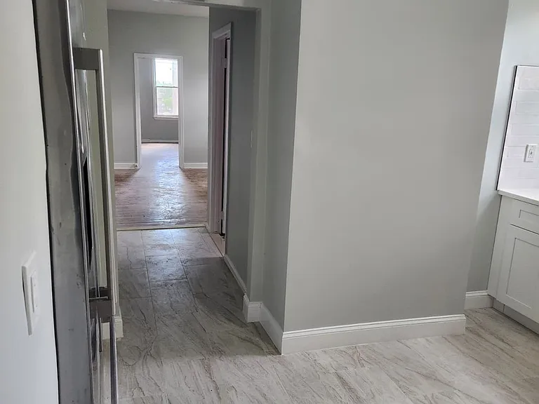 495 Bergen St #1L — Photo 4