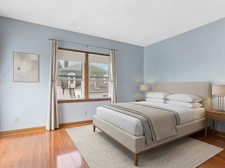 14 Arlington St #3 — Photo 4