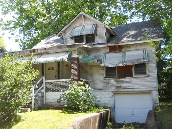 917 S 32nd St, Louisville, KY 40211