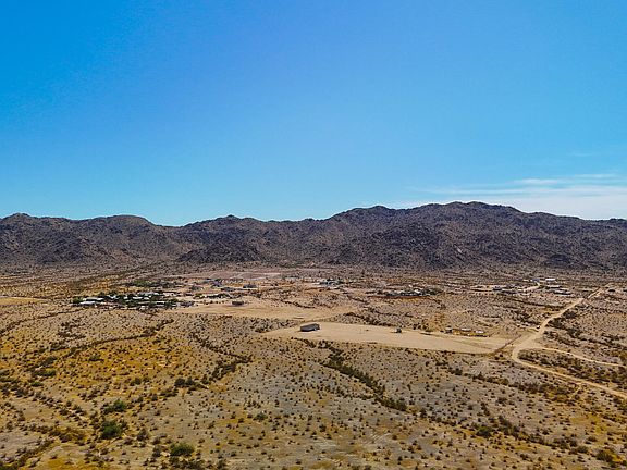 5th image of 0 Hidden Valley Rd Lot 1