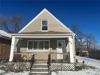 812 W 18th St, Lorain, OH, 44052
