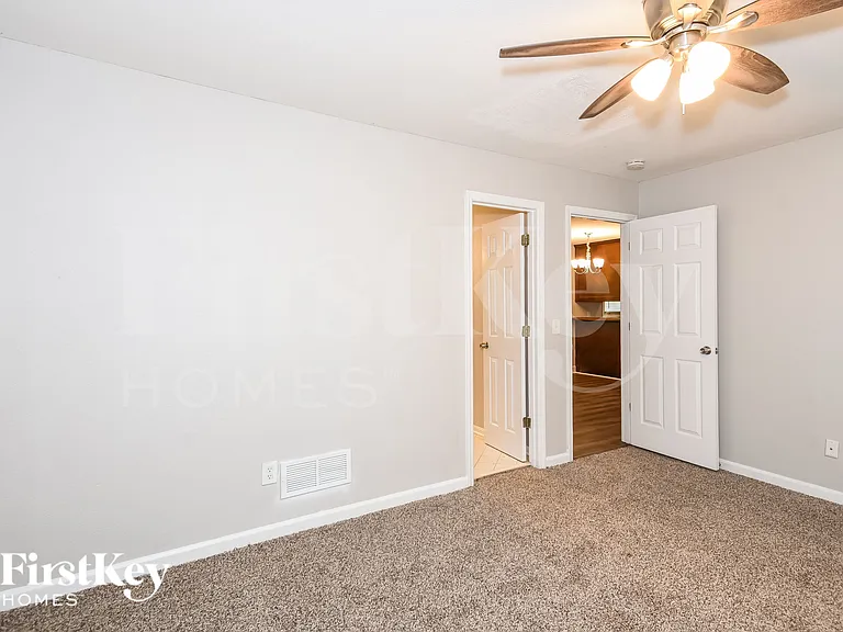 155 Sweetwater Creek Cv — Photo 8