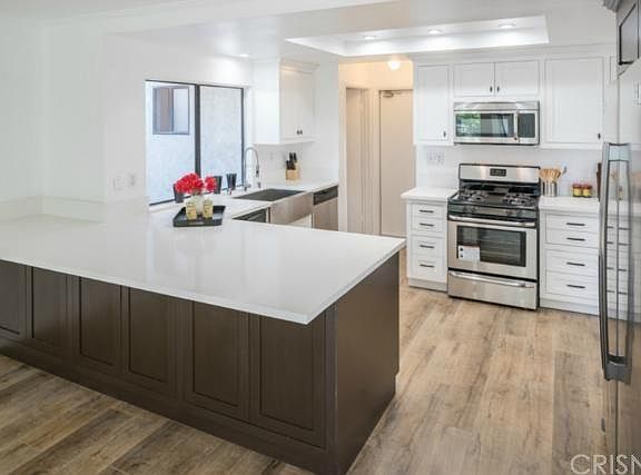 3rd image of 511 N Park Springs Ct