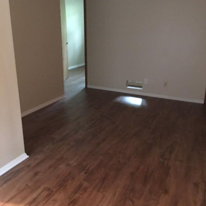 2nd image of 135 N Lincolnway APT 3A